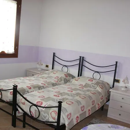 Oda ve Kahvaltı Oasi San Giorgio di Piano